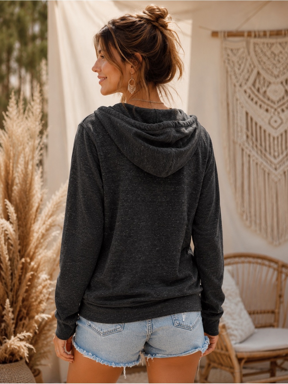 American Eagle Women’s Charcoal Grey Zip-Up Hoodie – Cozy Lightweight - Picture 2 of 7